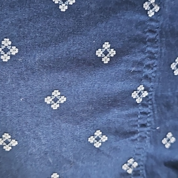 St. John's Bay Navy and White Patterned Long Sleeve Button Down Blouse - Picture 3 of 13